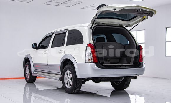 Buy Used Isuzu MU-7 White Car in Bangkok in Bangkok Buy Used Isuzu MU-7 White Car in Bangkok in Bangkok