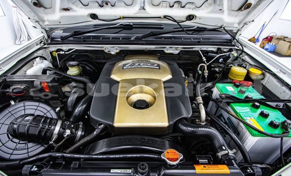 Buy Used Isuzu MU-7 White Car in Bangkok in Bangkok Buy Used Isuzu MU-7 White Car in Bangkok in Bangkok