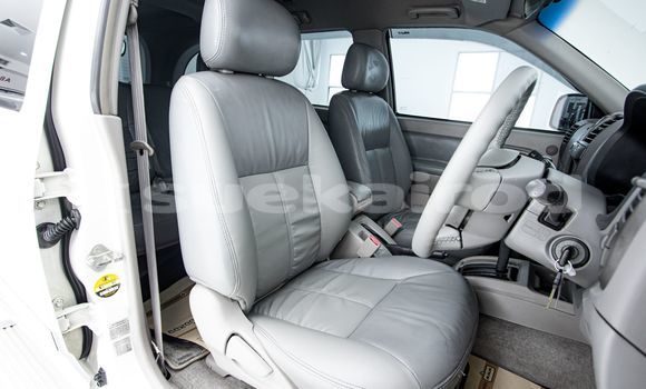 Buy Used Isuzu MU-7 White Car in Bangkok in Bangkok Buy Used Isuzu MU-7 White Car in Bangkok in Bangkok