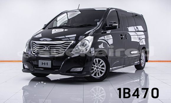 ซื้อ รถมือสอง Hyundai H1 สีดำ รถยนต์ ใน %{เมือง} ใน กรุงเทพมหานคร