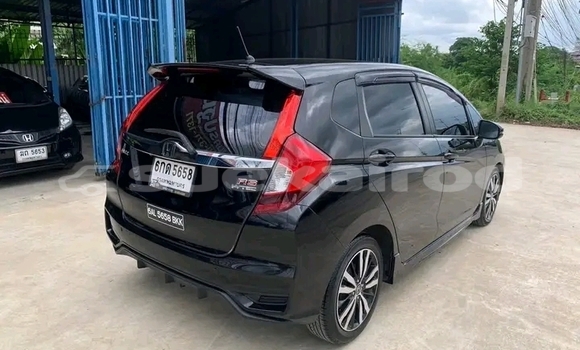 ซื้อ รถมือสอง Honda Jazz สีดำ รถยนต์ ใน %{เมือง} ใน ชัยนาท ซื้อ รถมือสอง Honda Jazz สีดำ รถยนต์ ใน %{เมือง} ใน ชัยนาท