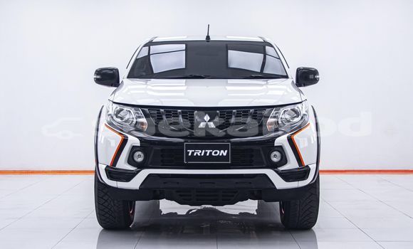 ซื้อ รถมือสอง Mitsubishi Triton ขาว รถยนต์ ใน %{เมือง} ใน กรุงเทพมหานคร ซื้อ รถมือสอง Mitsubishi Triton ขาว รถยนต์ ใน %{เมือง} ใน กรุงเทพมหานคร