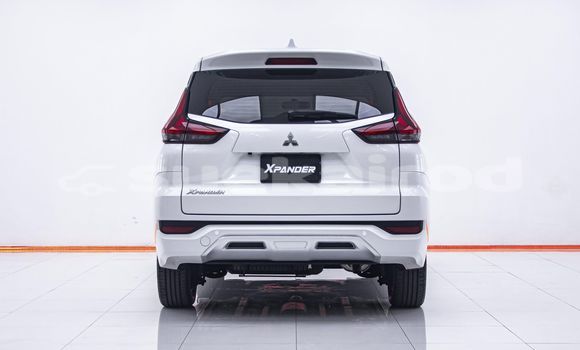 Buy Used Mitsubishi Xpander White Car in Bangkok in Bangkok Buy Used Mitsubishi Xpander White Car in Bangkok in Bangkok