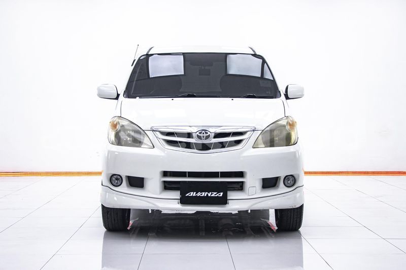 Big with watermark toyota avanza bangkok bangkok 72309