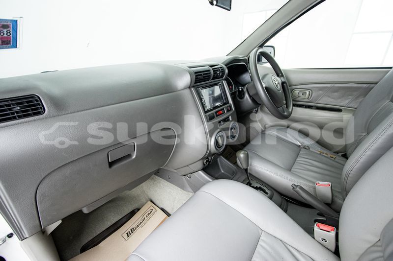 Big with watermark toyota avanza bangkok bangkok 72309