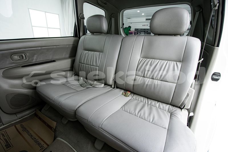 Big with watermark toyota avanza bangkok bangkok 72309