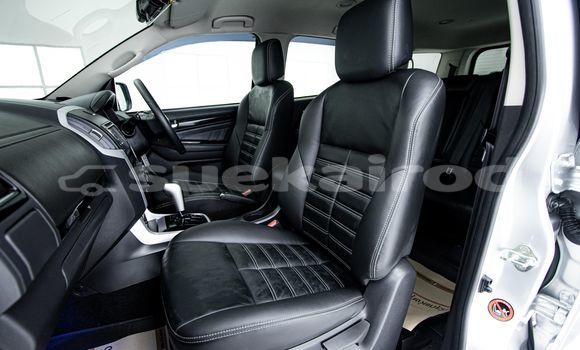 ซื้อ รถมือสอง Isuzu MU-X อื่น ๆ รถยนต์ ใน %{เมือง} ใน กรุงเทพมหานคร ซื้อ รถมือสอง Isuzu MU-X อื่น ๆ รถยนต์ ใน %{เมือง} ใน กรุงเทพมหานคร