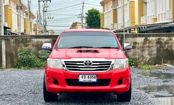 ซื้อ รถมือสอง Toyota Vigo สีแดง รถยนต์ ใน %{เมือง} ใน ชัยนาท ซื้อ รถมือสอง Toyota Vigo สีแดง รถยนต์ ใน %{เมือง} ใน ชัยนาท