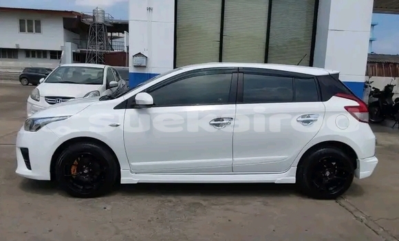 ซื้อ รถมือสอง Toyota Yaris ขาว รถยนต์ ใน %{เมือง} ใน อ่างทอง ซื้อ รถมือสอง Toyota Yaris ขาว รถยนต์ ใน %{เมือง} ใน อ่างทอง