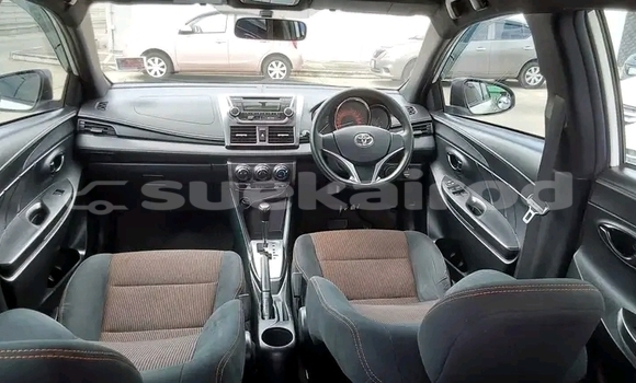 ซื้อ รถมือสอง Toyota Yaris ขาว รถยนต์ ใน %{เมือง} ใน อ่างทอง ซื้อ รถมือสอง Toyota Yaris ขาว รถยนต์ ใน %{เมือง} ใน อ่างทอง