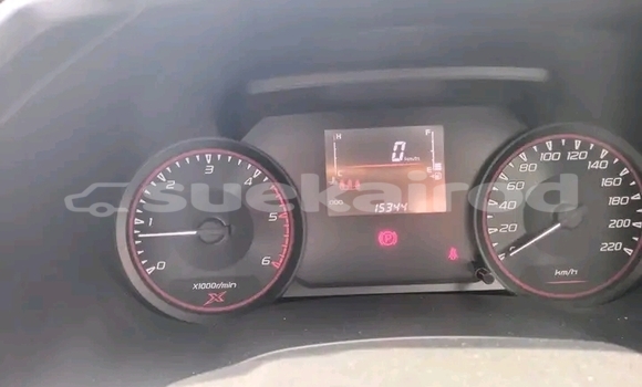 ซื้อ รถมือสอง Isuzu Bighorn ขาว รถยนต์ ใน %{เมือง} ใน จันทบุรี