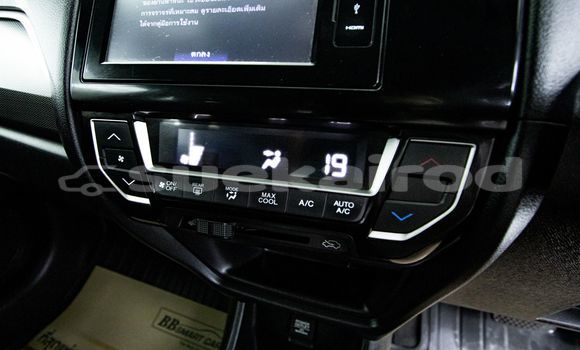 ซื้อ รถมือสอง Honda BR-V ขาว รถยนต์ ใน %{เมือง} ใน กรุงเทพมหานคร ซื้อ รถมือสอง Honda BR-V ขาว รถยนต์ ใน %{เมือง} ใน กรุงเทพมหานคร