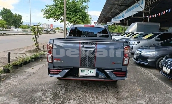 ซื้อ รถมือสอง Isuzu D-Max อื่น ๆ รถยนต์ ใน %{เมือง} ใน ชัยนาท