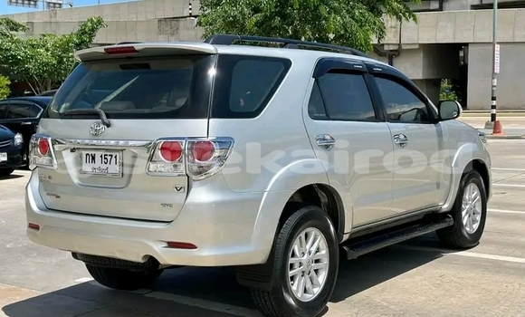 ซื้อ รถมือสอง Toyota Fortuner ขาว รถยนต์ ใน %{เมือง} ใน ชัยนาท ซื้อ รถมือสอง Toyota Fortuner ขาว รถยนต์ ใน %{เมือง} ใน ชัยนาท