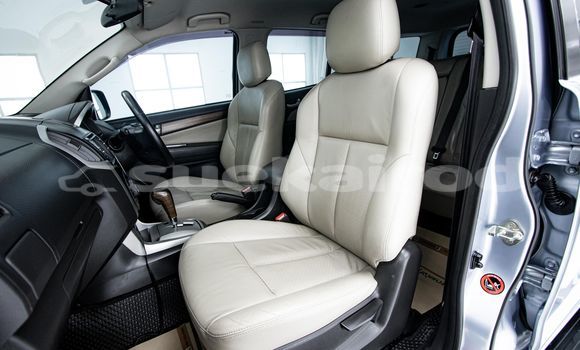 ซื้อ รถมือสอง Isuzu MU-X อื่น ๆ รถยนต์ ใน %{เมือง} ใน กรุงเทพมหานคร ซื้อ รถมือสอง Isuzu MU-X อื่น ๆ รถยนต์ ใน %{เมือง} ใน กรุงเทพมหานคร