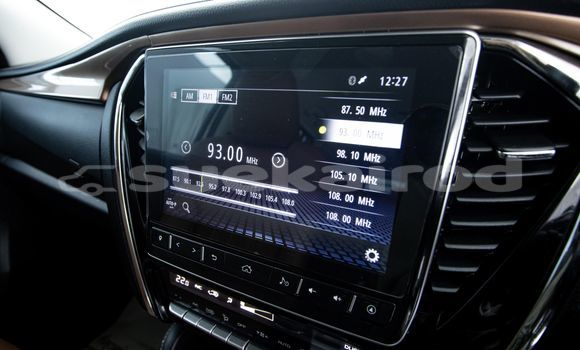 Buy Used Isuzu MU-X White Car in Bangkok in Bangkok Buy Used Isuzu MU-X White Car in Bangkok in Bangkok