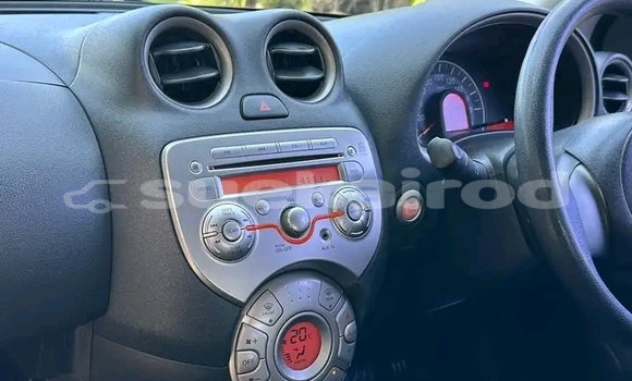 ซื้อ รถมือสอง Nissan March ขาว รถยนต์ ใน %{เมือง} ใน ชัยนาท