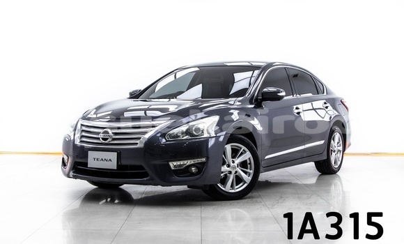 ซื้อ รถมือสอง Nissan Teana สีน้ำเงิน รถยนต์ ใน %{เมือง} ใน กรุงเทพมหานคร ซื้อ รถมือสอง Nissan Teana สีน้ำเงิน รถยนต์ ใน %{เมือง} ใน กรุงเทพมหานคร