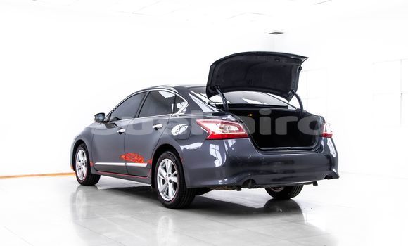 ซื้อ รถมือสอง Nissan Teana สีน้ำเงิน รถยนต์ ใน %{เมือง} ใน กรุงเทพมหานคร ซื้อ รถมือสอง Nissan Teana สีน้ำเงิน รถยนต์ ใน %{เมือง} ใน กรุงเทพมหานคร