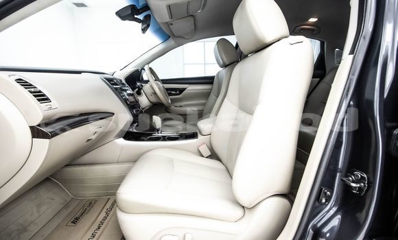 ซื้อ รถมือสอง Nissan Teana สีน้ำเงิน รถยนต์ ใน %{เมือง} ใน กรุงเทพมหานคร ซื้อ รถมือสอง Nissan Teana สีน้ำเงิน รถยนต์ ใน %{เมือง} ใน กรุงเทพมหานคร