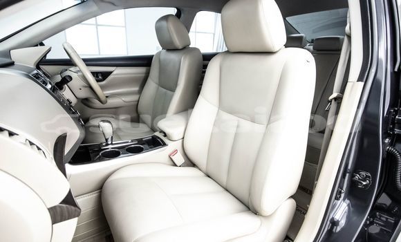 ซื้อ รถมือสอง Nissan Teana สีน้ำเงิน รถยนต์ ใน %{เมือง} ใน กรุงเทพมหานคร ซื้อ รถมือสอง Nissan Teana สีน้ำเงิน รถยนต์ ใน %{เมือง} ใน กรุงเทพมหานคร