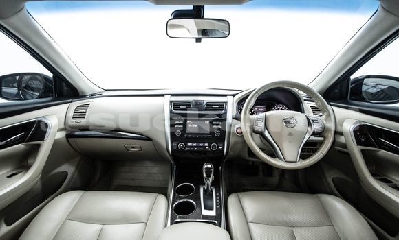 ซื้อ รถมือสอง Nissan Teana สีน้ำเงิน รถยนต์ ใน %{เมือง} ใน กรุงเทพมหานคร ซื้อ รถมือสอง Nissan Teana สีน้ำเงิน รถยนต์ ใน %{เมือง} ใน กรุงเทพมหานคร