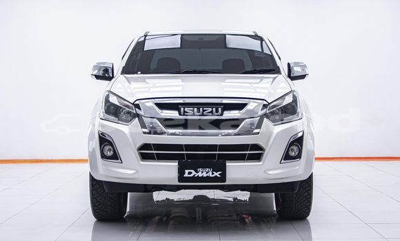 ซื้อ รถมือสอง Isuzu D-Max ขาว รถยนต์ ใน %{เมือง} ใน กรุงเทพมหานคร ซื้อ รถมือสอง Isuzu D-Max ขาว รถยนต์ ใน %{เมือง} ใน กรุงเทพมหานคร