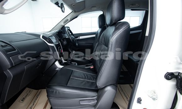 ซื้อ รถมือสอง Isuzu D-Max ขาว รถยนต์ ใน %{เมือง} ใน กรุงเทพมหานคร ซื้อ รถมือสอง Isuzu D-Max ขาว รถยนต์ ใน %{เมือง} ใน กรุงเทพมหานคร