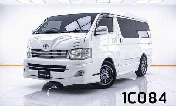 ซื้อ รถมือสอง Toyota Ventury ขาว รถยนต์ ใน %{เมือง} ใน กรุงเทพมหานคร