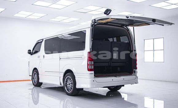 ซื้อ รถมือสอง Toyota Ventury ขาว รถยนต์ ใน %{เมือง} ใน กรุงเทพมหานคร ซื้อ รถมือสอง Toyota Ventury ขาว รถยนต์ ใน %{เมือง} ใน กรุงเทพมหานคร