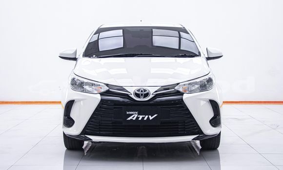 Buy Used Toyota Yaris Ativ White Car in Bangkok in Bangkok Buy Used Toyota Yaris Ativ White Car in Bangkok in Bangkok