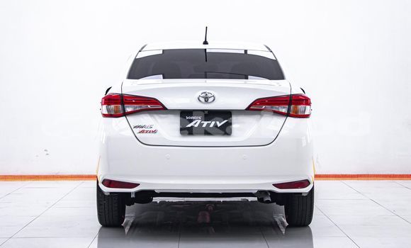 Buy Used Toyota Yaris Ativ White Car in Bangkok in Bangkok Buy Used Toyota Yaris Ativ White Car in Bangkok in Bangkok