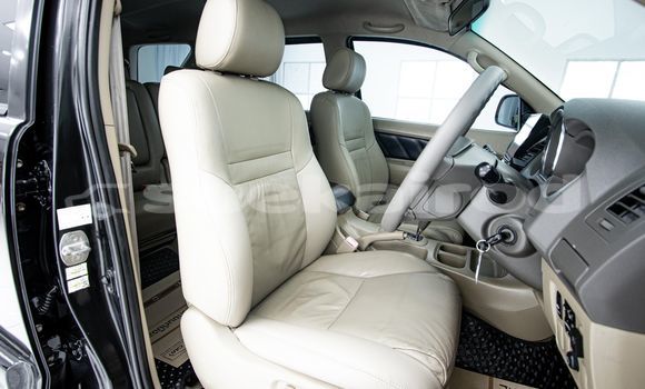 ซื้อ รถมือสอง Toyota Fortuner สีดำ รถยนต์ ใน %{เมือง} ใน กรุงเทพมหานคร ซื้อ รถมือสอง Toyota Fortuner สีดำ รถยนต์ ใน %{เมือง} ใน กรุงเทพมหานคร