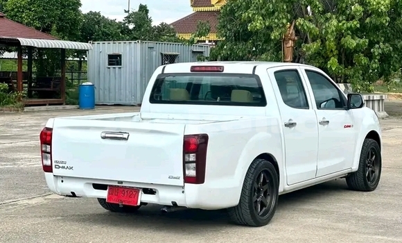 ซื้อ รถมือสอง Isuzu D–MAX ขาว รถยนต์ ใน %{เมือง} ใน จันทบุรี ซื้อ รถมือสอง Isuzu D–MAX ขาว รถยนต์ ใน %{เมือง} ใน จันทบุรี