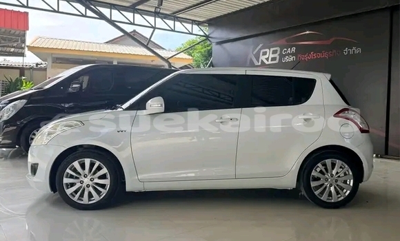 ซื้อ รถมือสอง Suzuki Swift ขาว รถยนต์ ใน %{เมือง} ใน ขอนแก่น ซื้อ รถมือสอง Suzuki Swift ขาว รถยนต์ ใน %{เมือง} ใน ขอนแก่น