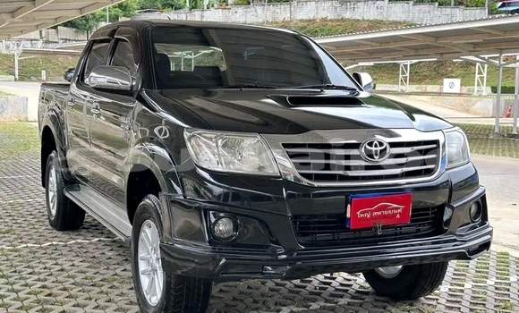 ซื้อ รถมือสอง Toyota Hilux สีดำ รถยนต์ ใน %{เมือง} ใน อ่างทอง ซื้อ รถมือสอง Toyota Hilux สีดำ รถยนต์ ใน %{เมือง} ใน อ่างทอง