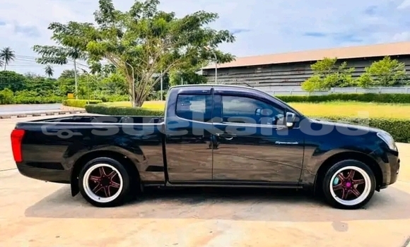 Buy Used Isuzu D-Max Black Car in Chaiyaphum in Chaiyaphum Buy Used Isuzu D-Max Black Car in Chaiyaphum in Chaiyaphum