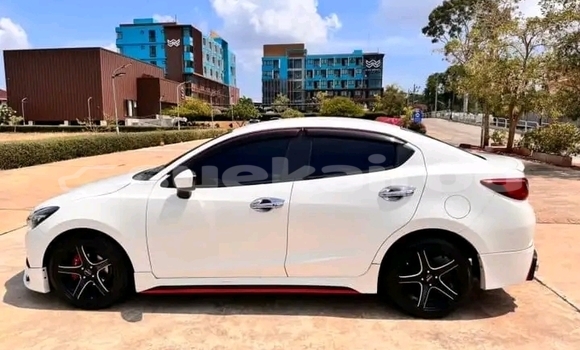 ซื้อ รถมือสอง Mazda 326 ขาว รถยนต์ ใน %{เมือง} ใน จันทบุรี ซื้อ รถมือสอง Mazda 326 ขาว รถยนต์ ใน %{เมือง} ใน จันทบุรี