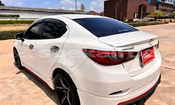 ซื้อ รถมือสอง Mazda 326 ขาว รถยนต์ ใน %{เมือง} ใน จันทบุรี ซื้อ รถมือสอง Mazda 326 ขาว รถยนต์ ใน %{เมือง} ใน จันทบุรี