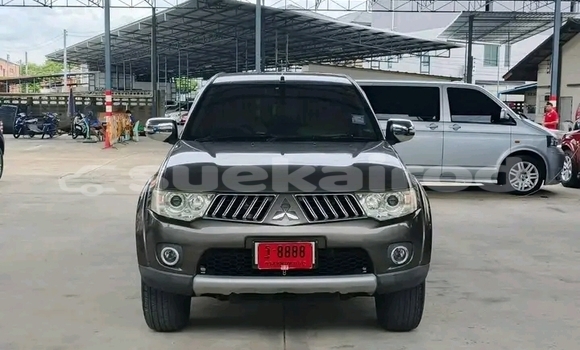 ซื้อ รถมือสอง Mitsubishi Pajero สีดำ รถยนต์ ใน %{เมือง} ใน ฉะเชิงเทรา ซื้อ รถมือสอง Mitsubishi Pajero สีดำ รถยนต์ ใน %{เมือง} ใน ฉะเชิงเทรา