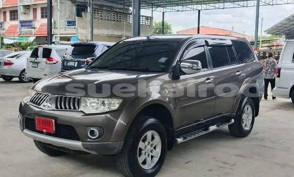 ซื้อ รถมือสอง Mitsubishi Pajero สีดำ รถยนต์ ใน %{เมือง} ใน ฉะเชิงเทรา ซื้อ รถมือสอง Mitsubishi Pajero สีดำ รถยนต์ ใน %{เมือง} ใน ฉะเชิงเทรา