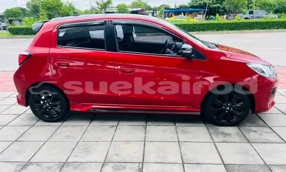 ซื้อ รถมือสอง Mitsubishi Mirage สีแดง รถยนต์ ใน %{เมือง} ใน ฉะเชิงเทรา