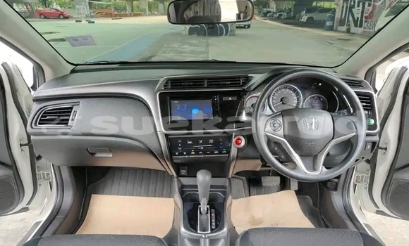 ซื้อ รถมือสอง Honda City ขาว รถยนต์ ใน %{เมือง} ใน ชัยนาท ซื้อ รถมือสอง Honda City ขาว รถยนต์ ใน %{เมือง} ใน ชัยนาท