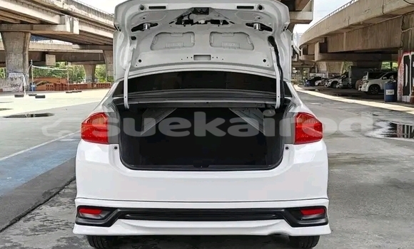 ซื้อ รถมือสอง Honda City ขาว รถยนต์ ใน %{เมือง} ใน ชัยนาท ซื้อ รถมือสอง Honda City ขาว รถยนต์ ใน %{เมือง} ใน ชัยนาท