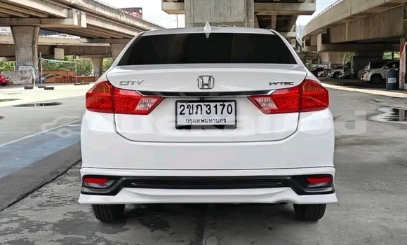 ซื้อ รถมือสอง Honda City ขาว รถยนต์ ใน %{เมือง} ใน ชัยนาท ซื้อ รถมือสอง Honda City ขาว รถยนต์ ใน %{เมือง} ใน ชัยนาท