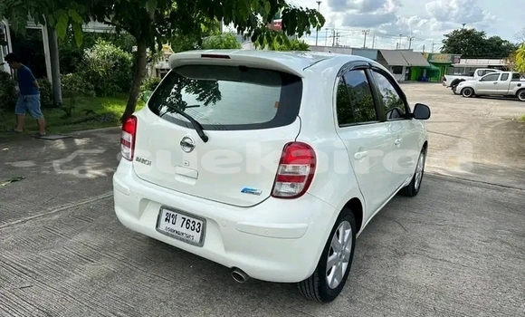 ซื้อ รถมือสอง Nissan March ขาว รถยนต์ ใน %{เมือง} ใน กาฬสินธุ์ ซื้อ รถมือสอง Nissan March ขาว รถยนต์ ใน %{เมือง} ใน กาฬสินธุ์