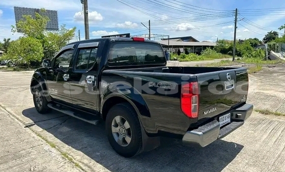 Buy Used Nissan Navara Black Car in Chai Nat in Chai Nat
