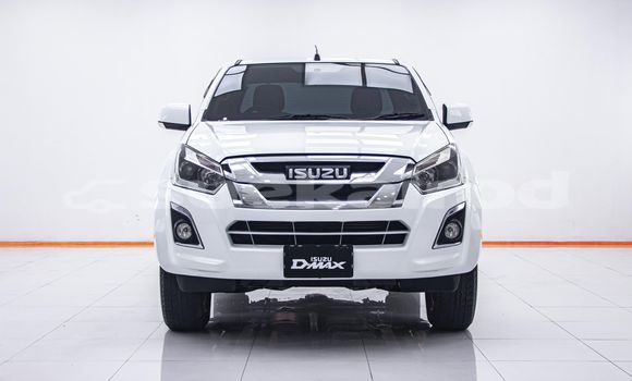 Buy Used Isuzu D-Max White Car in Bangkok in Bangkok Buy Used Isuzu D-Max White Car in Bangkok in Bangkok