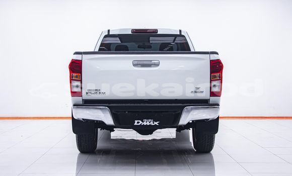 Buy Used Isuzu D-Max White Car in Bangkok in Bangkok Buy Used Isuzu D-Max White Car in Bangkok in Bangkok