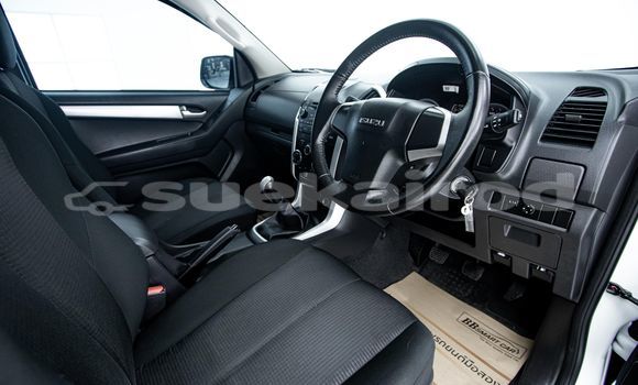 Buy Used Isuzu D-Max White Car in Bangkok in Bangkok Buy Used Isuzu D-Max White Car in Bangkok in Bangkok